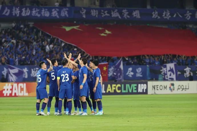 国产亚洲免费观看